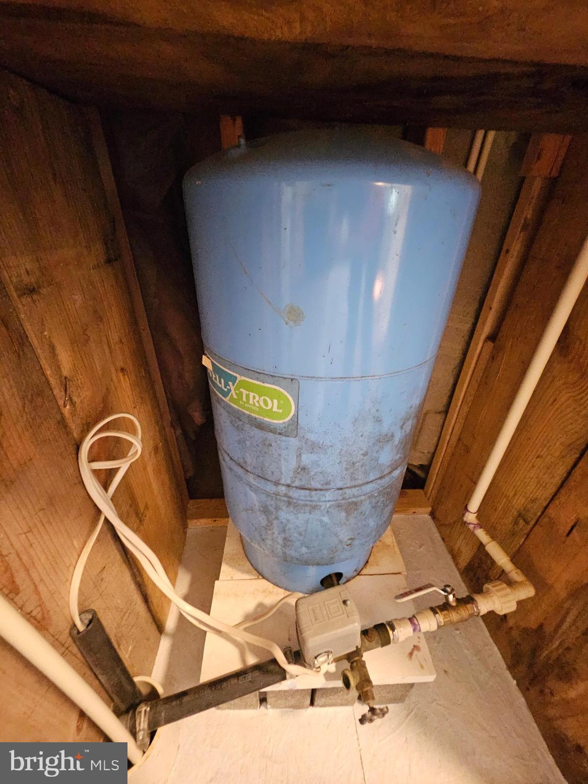 STAGECOACH STOP @ CAPON BRIDGE - Residential