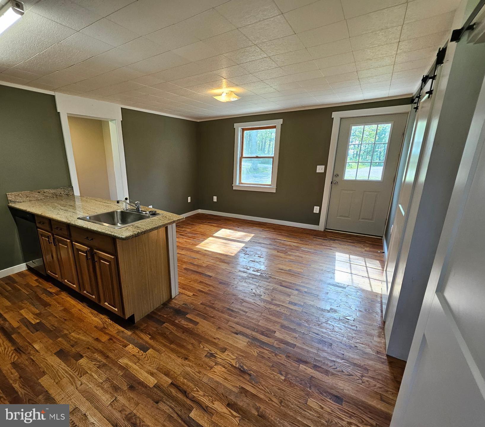 STAGECOACH STOP @ CAPON BRIDGE - Residential