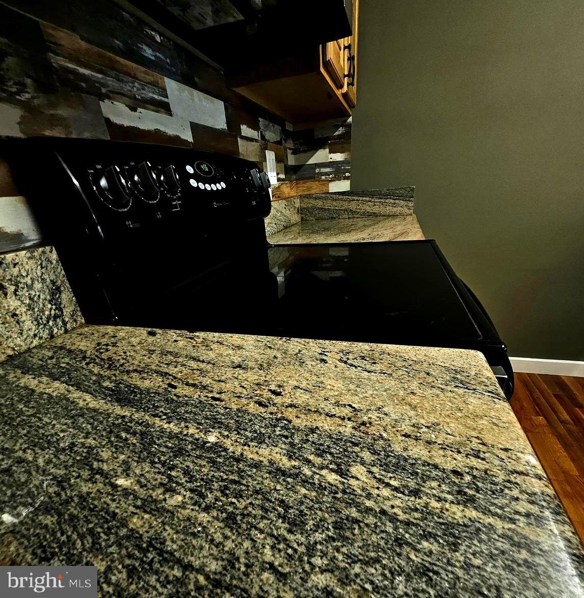 STAGECOACH STOP @ CAPON BRIDGE - Residential