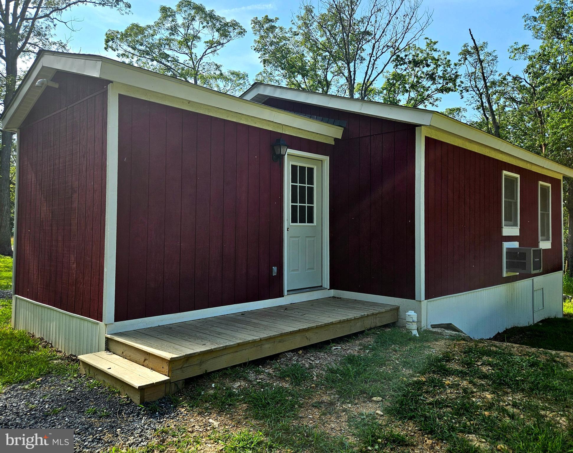 STAGECOACH STOP @ CAPON BRIDGE - Residential