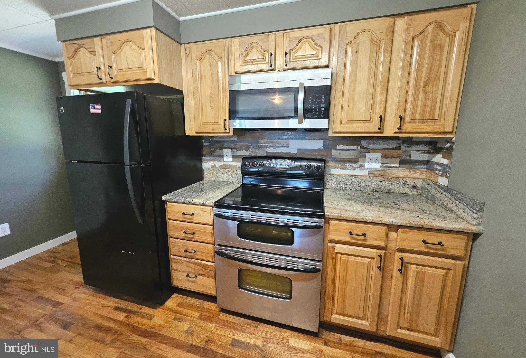 STAGECOACH STOP @ CAPON BRIDGE - Residential