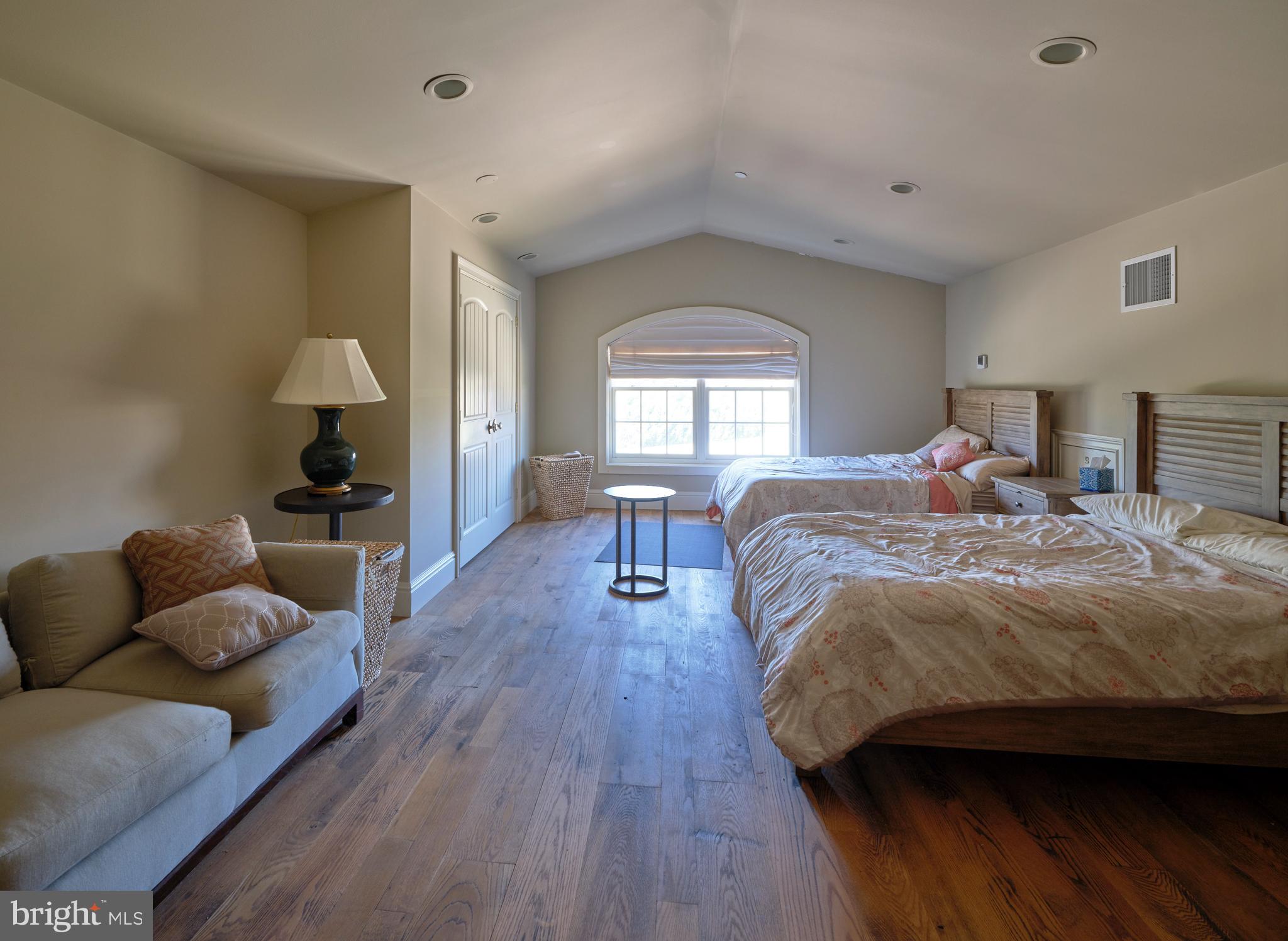 NON AVAILABLE - Residential