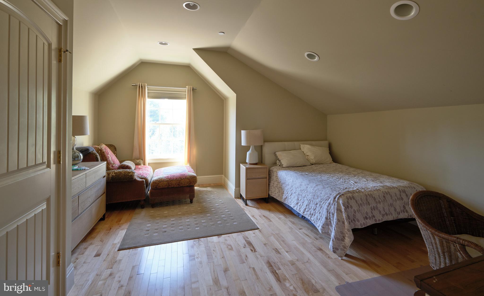 NON AVAILABLE - Residential
