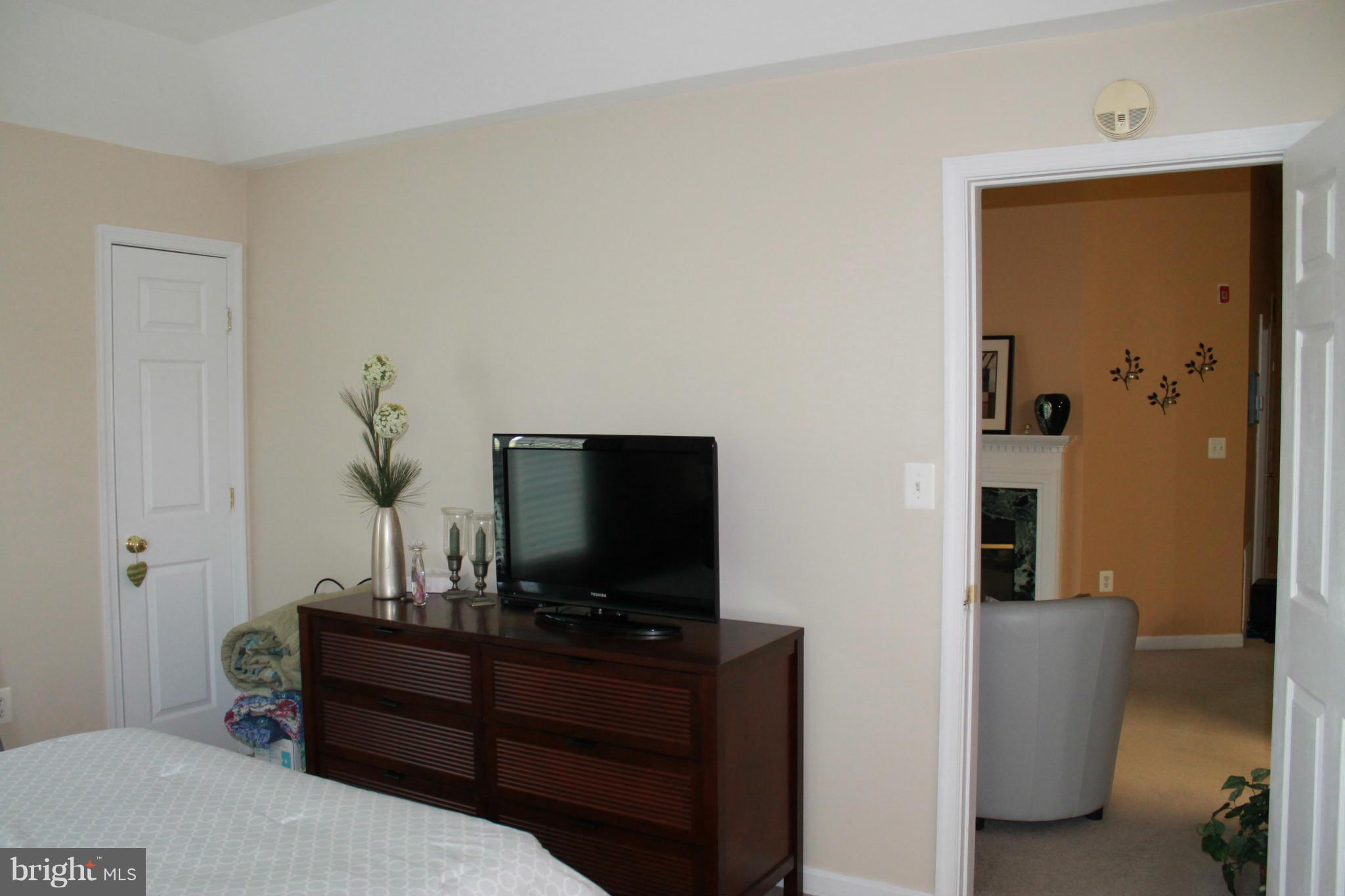 BROOKSTONE - Residential Lease