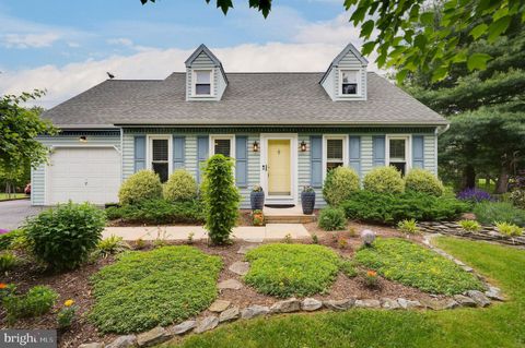 Photo of 79 ALLEN, EPHRATA, PA 17522 (MLS # PALA2035168)