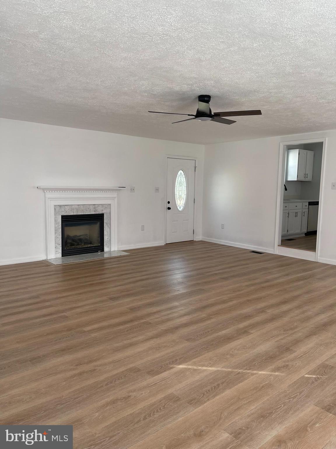 CEDAR BEACH - Residential Lease