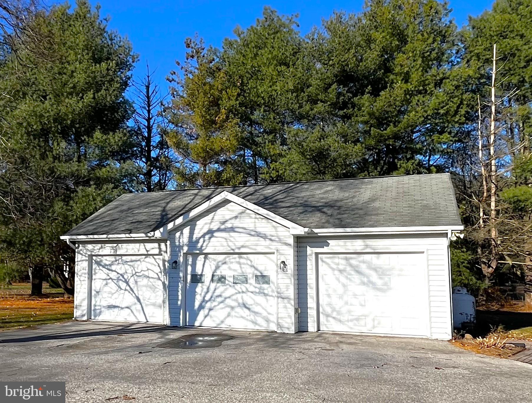 205 CEDAR BEACH DRIVE