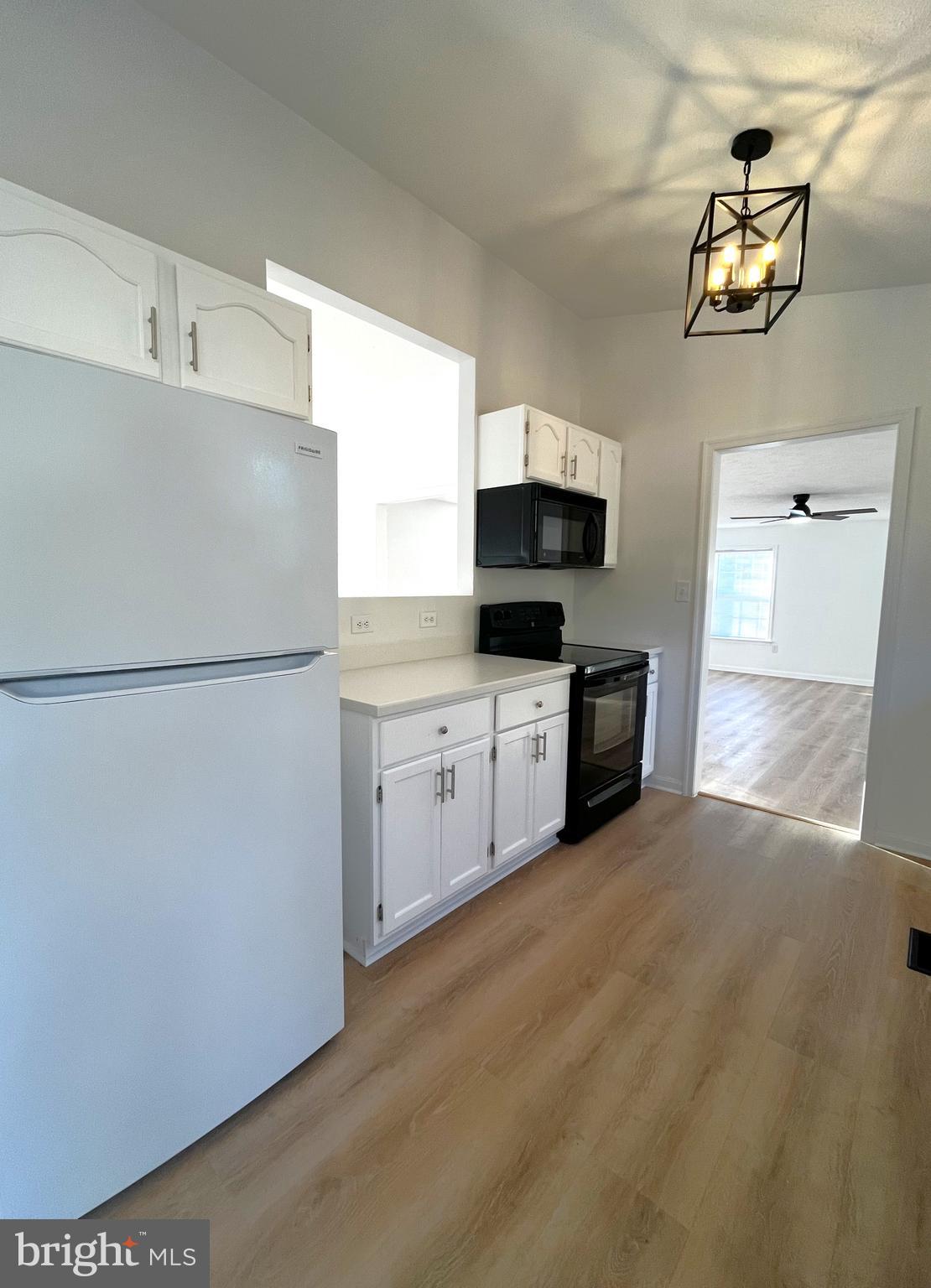 CEDAR BEACH - Residential Lease