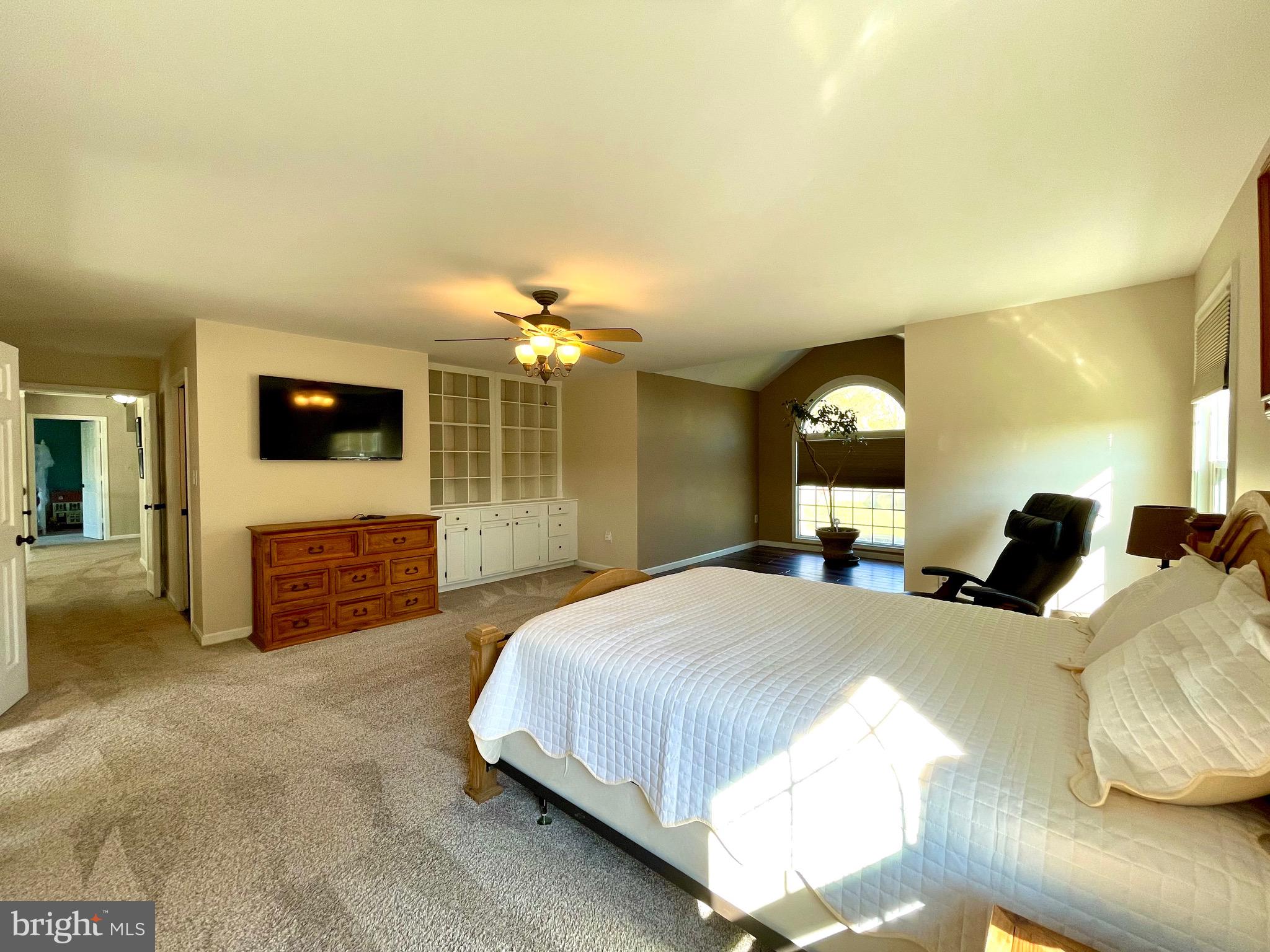 SPRING RIDGE - Residential