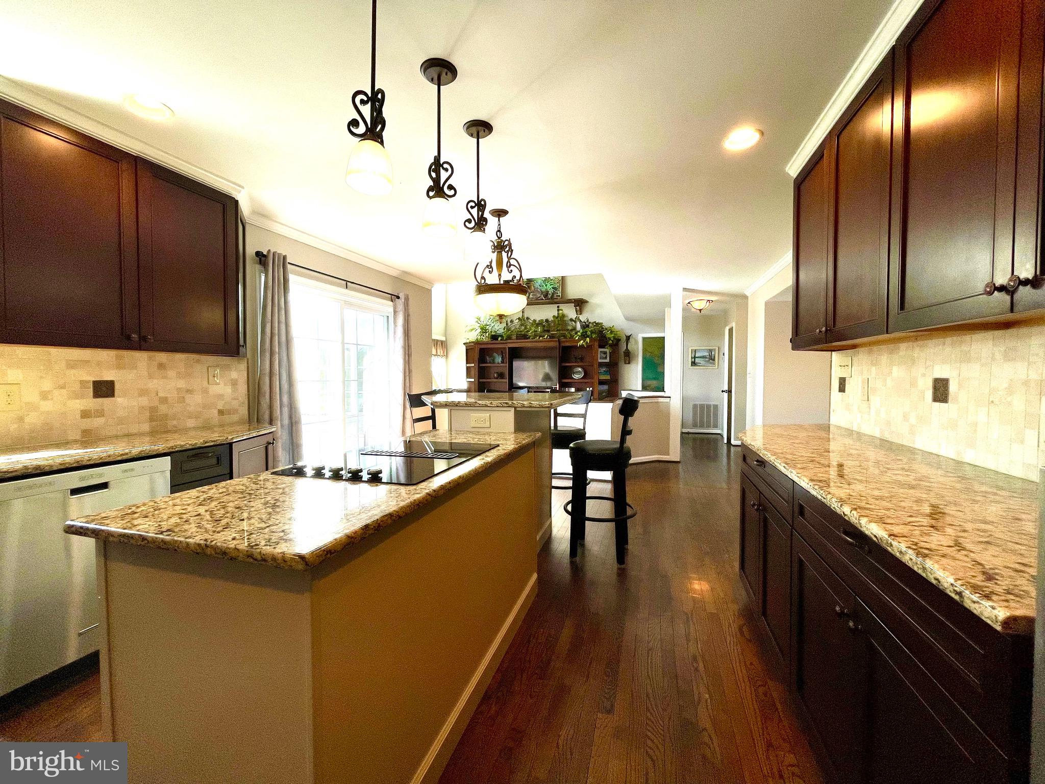 SPRING RIDGE - Residential