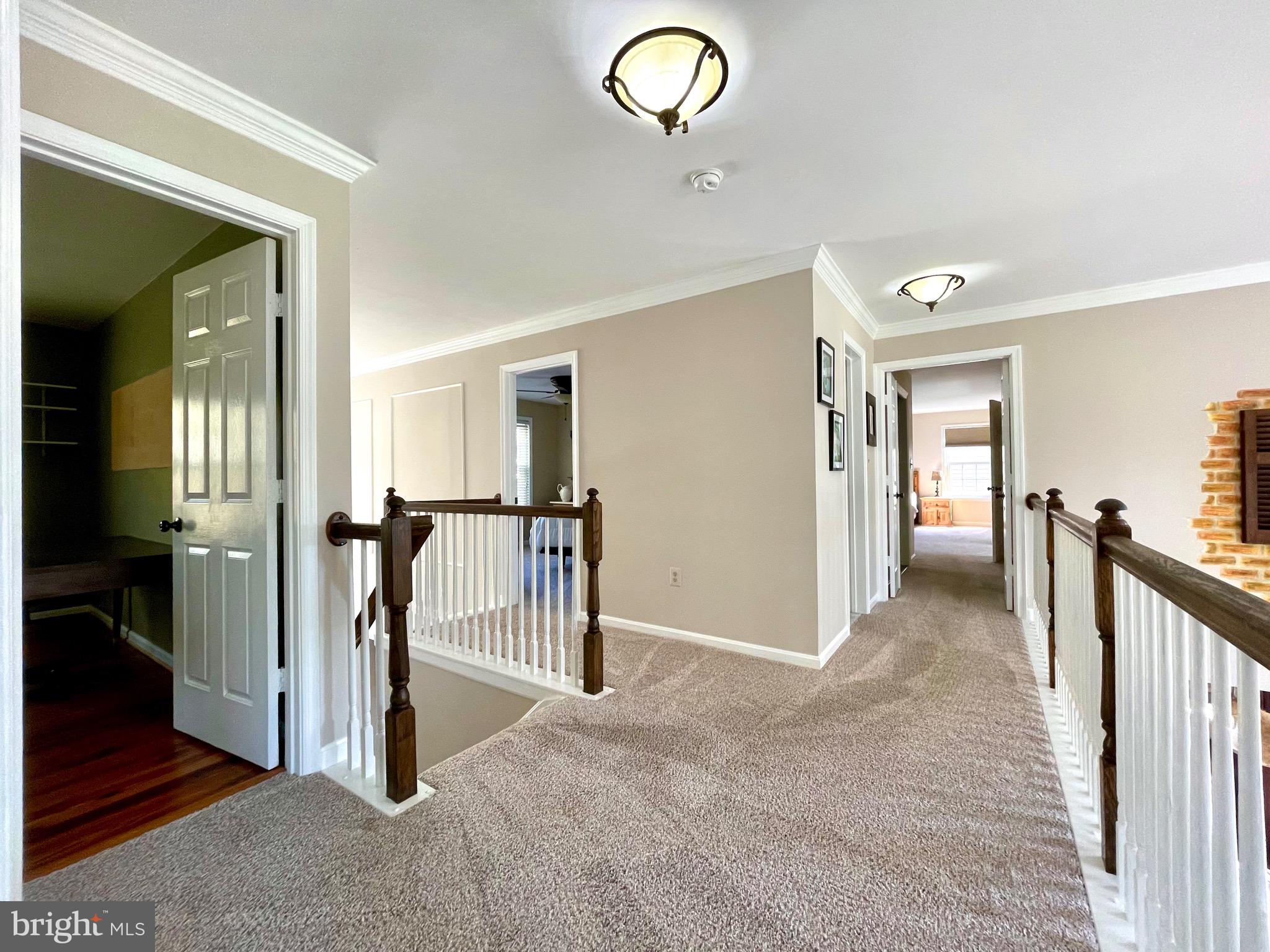 SPRING RIDGE - Residential