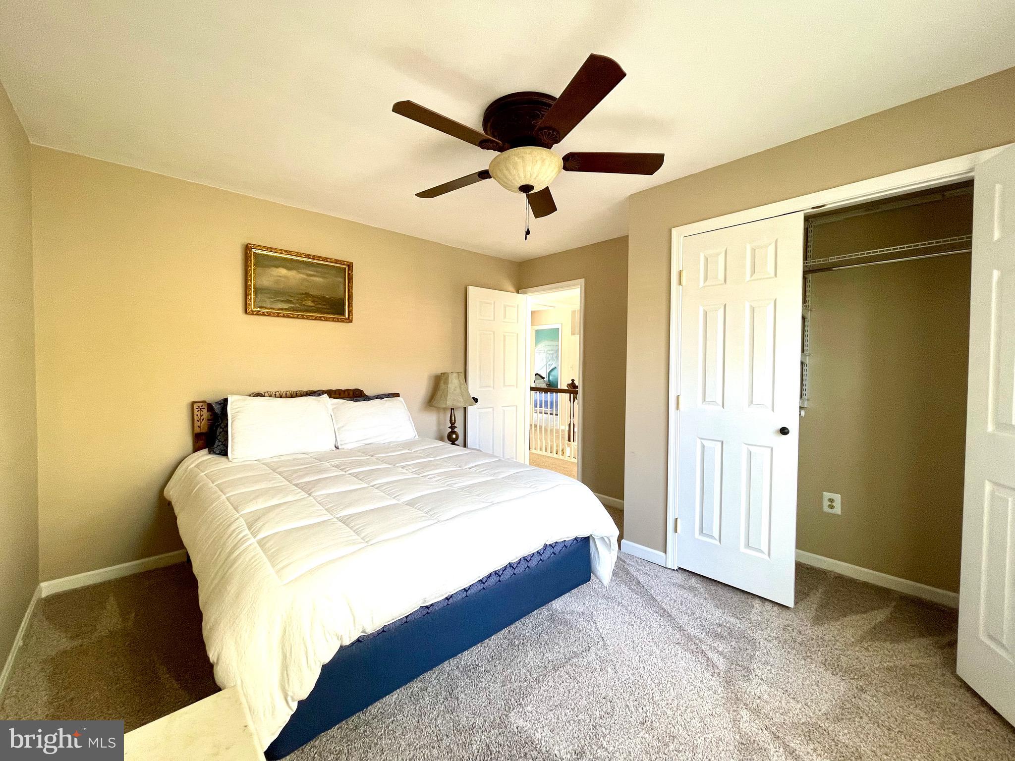 SPRING RIDGE - Residential