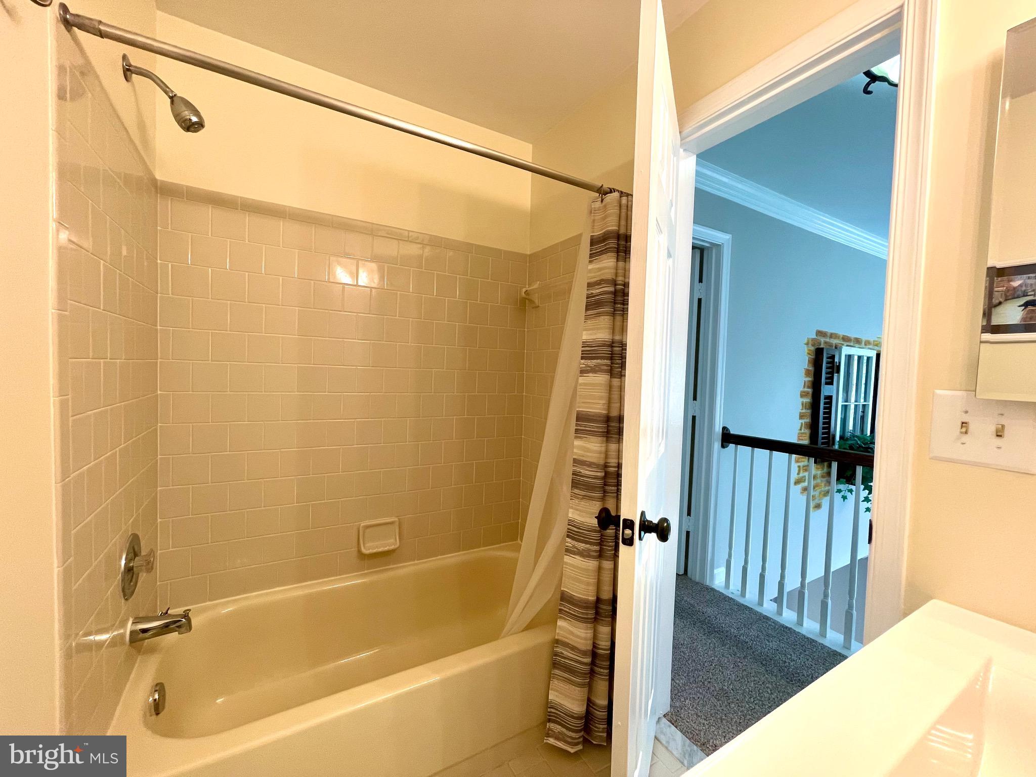 SPRING RIDGE - Residential