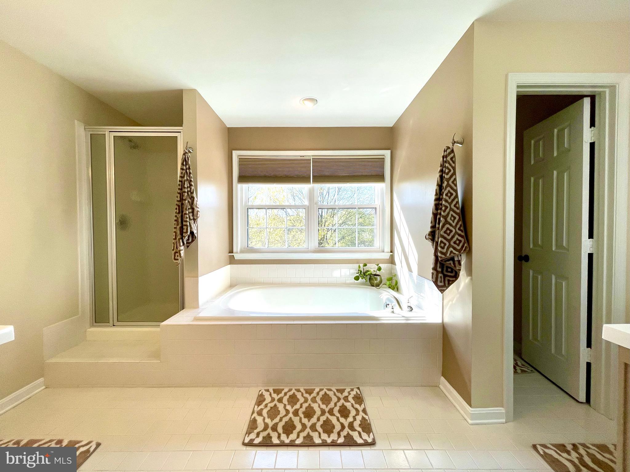 SPRING RIDGE - Residential