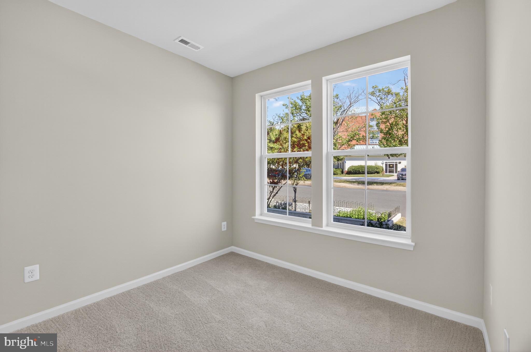 MONTGOMERY VILLAGE - Residential