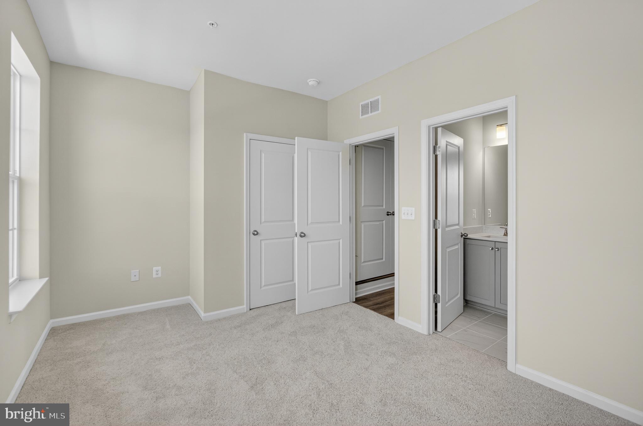 MONTGOMERY VILLAGE - Residential