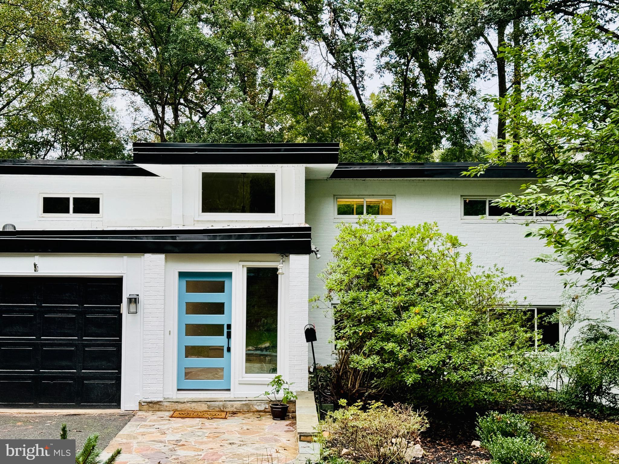 MANTUA - Residential