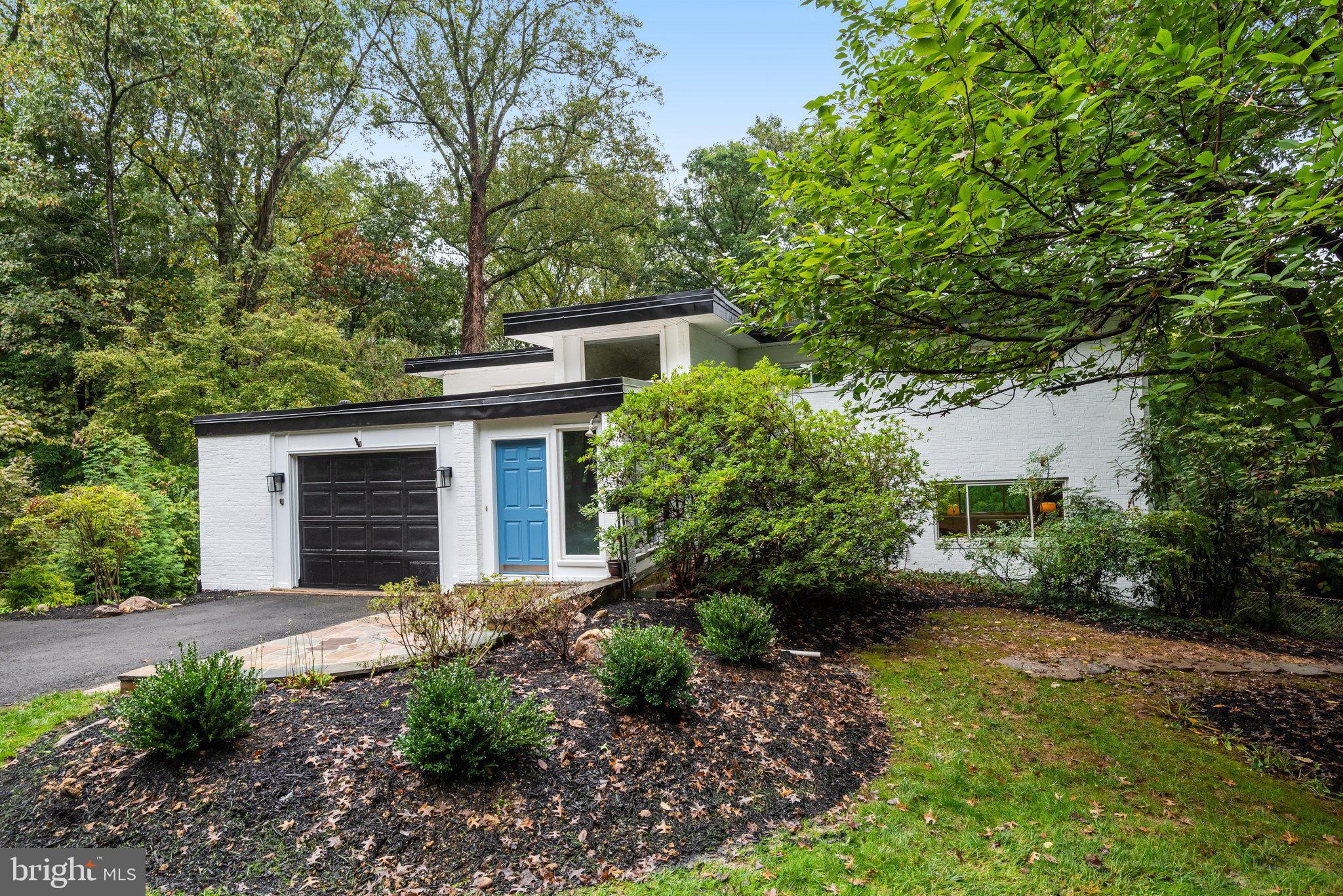 MANTUA - Residential