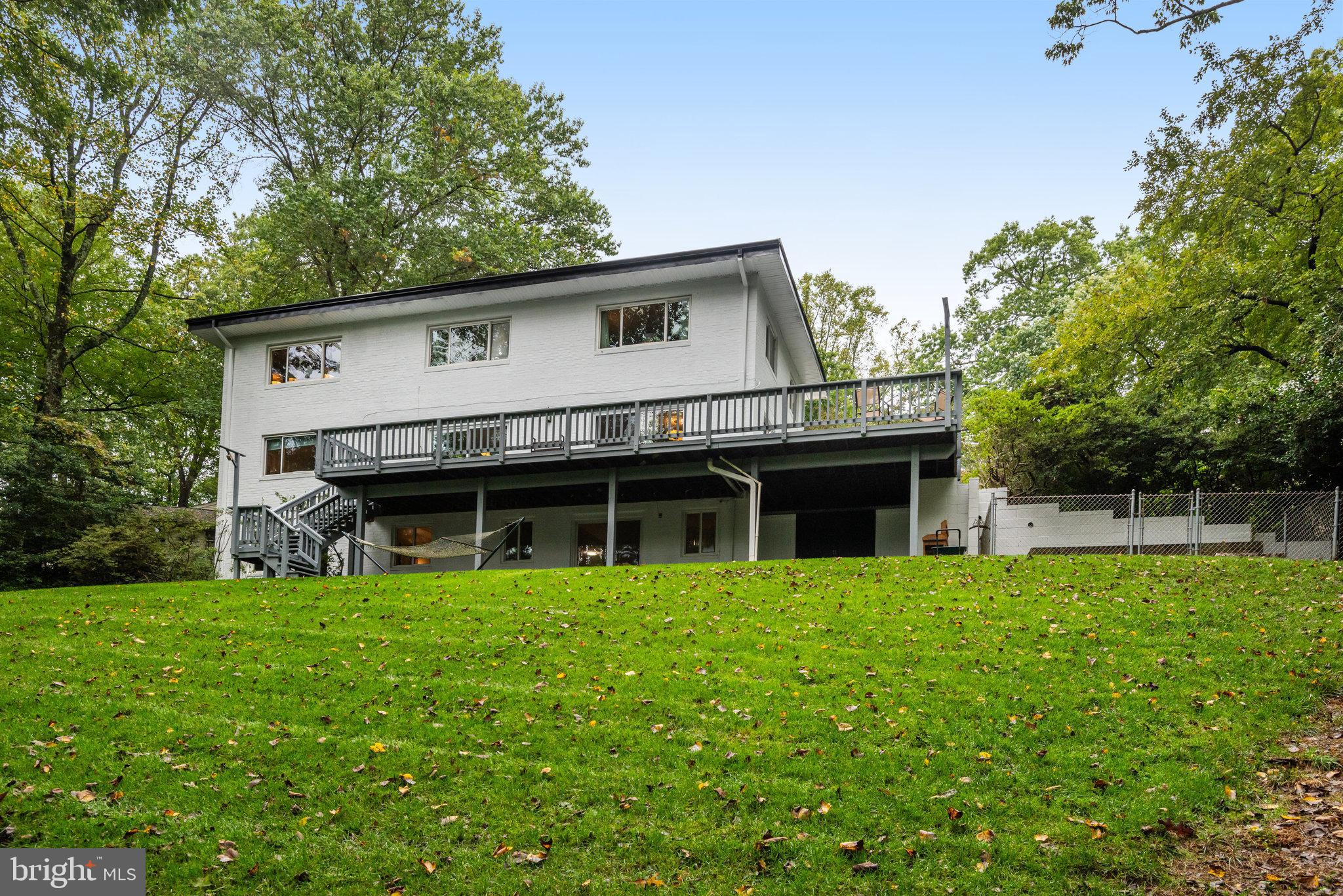 MANTUA - Residential