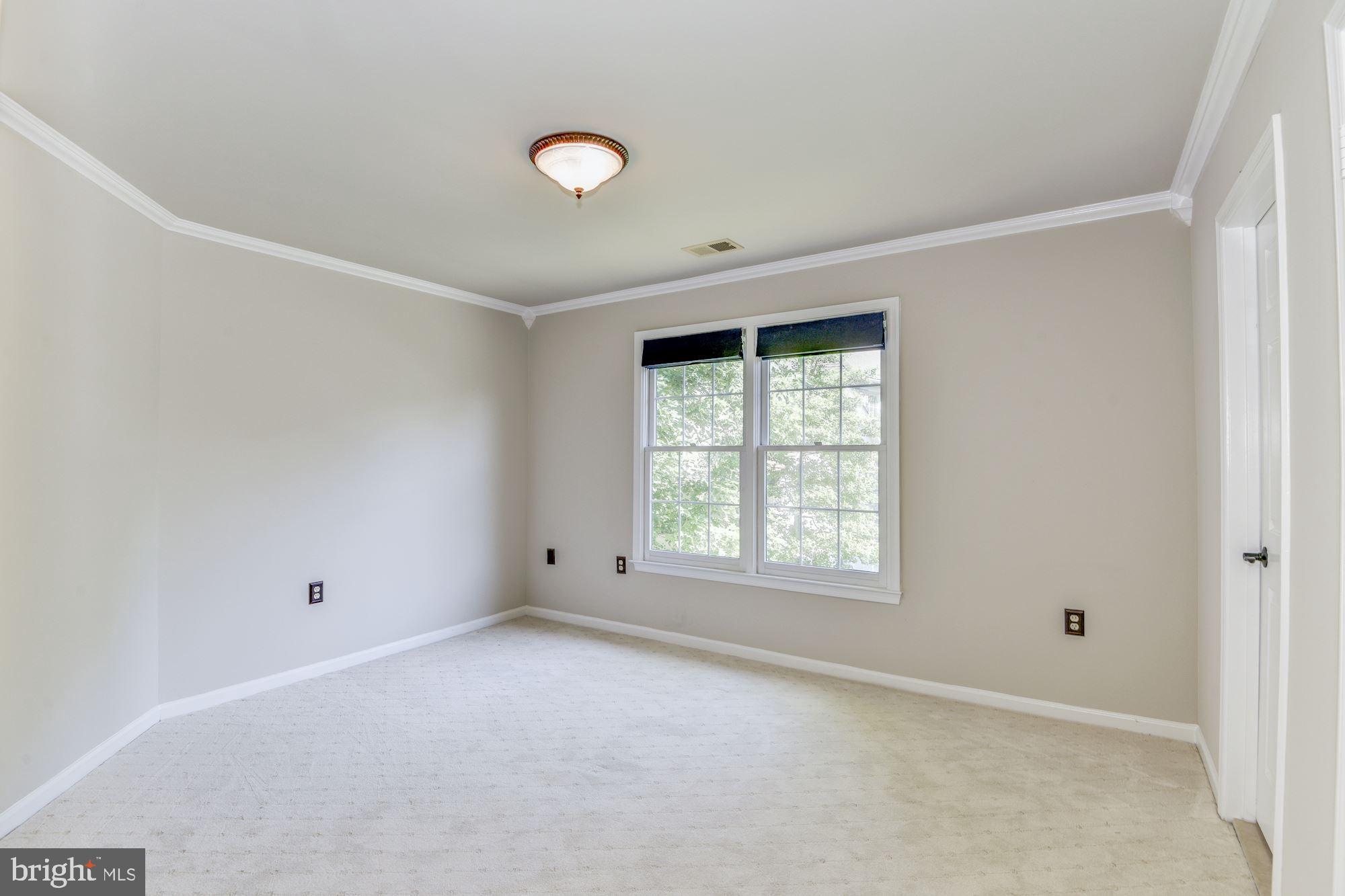 FRANKLIN MANOR - Residential Lease