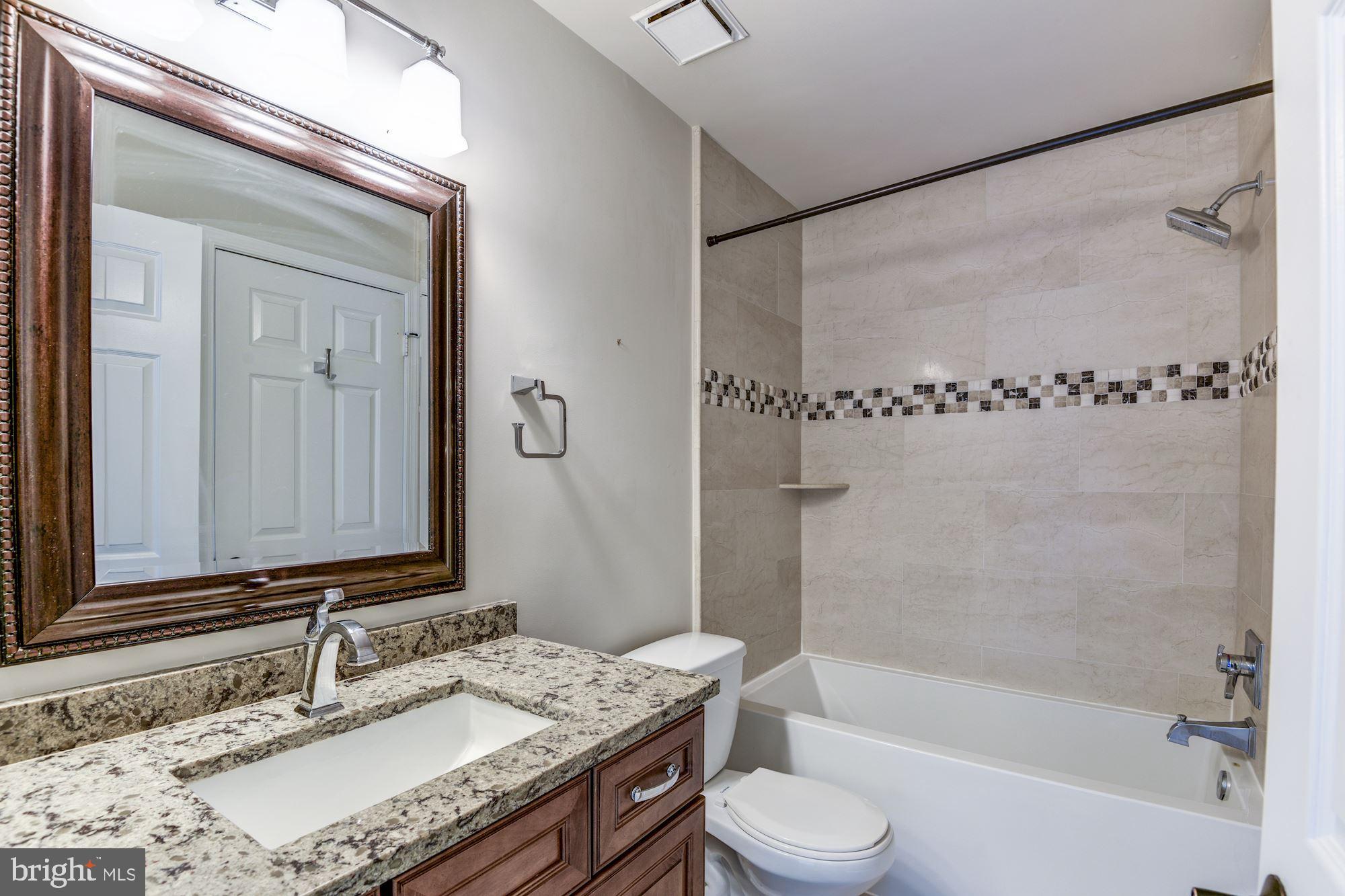 FRANKLIN MANOR - Residential Lease