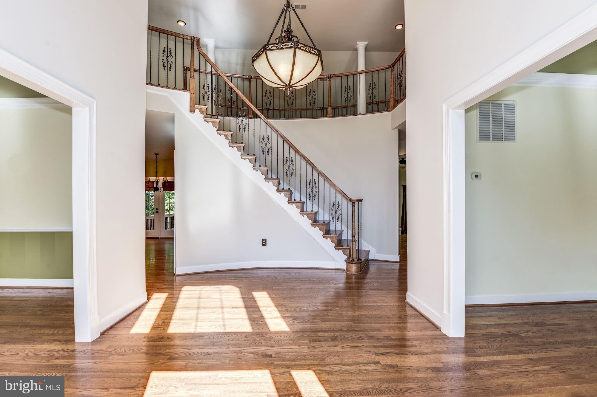 FRANKLIN MANOR - Residential Lease