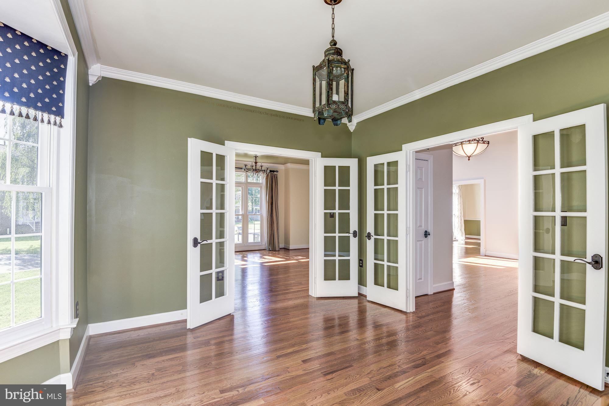 FRANKLIN MANOR - Residential Lease