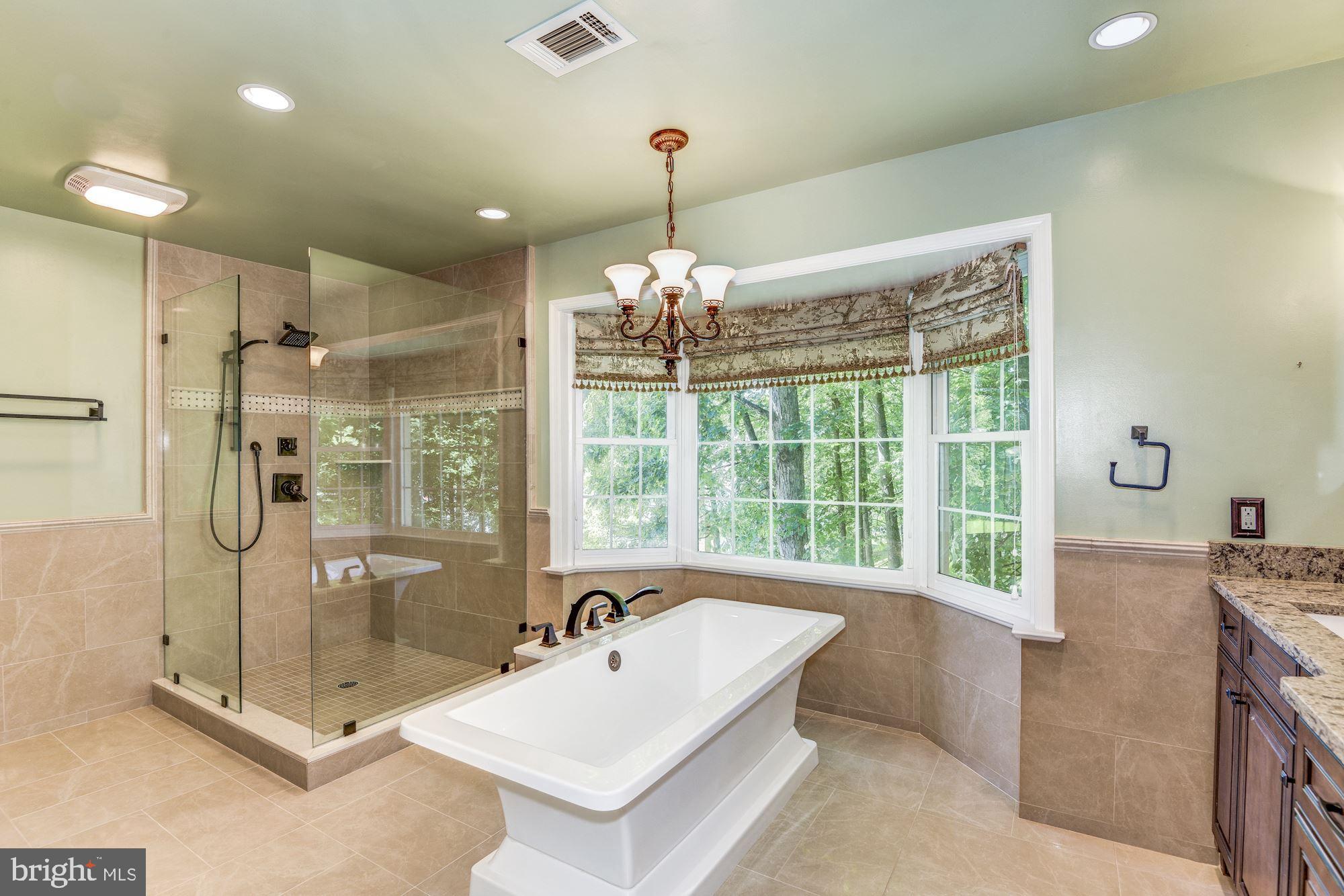 FRANKLIN MANOR - Residential Lease