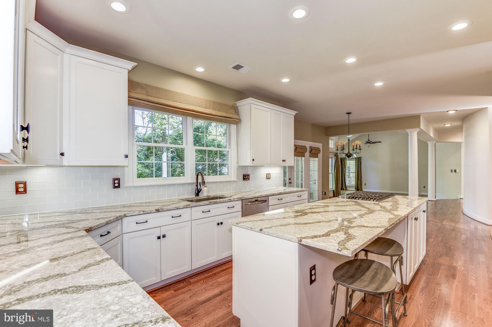 FRANKLIN MANOR - Residential Lease