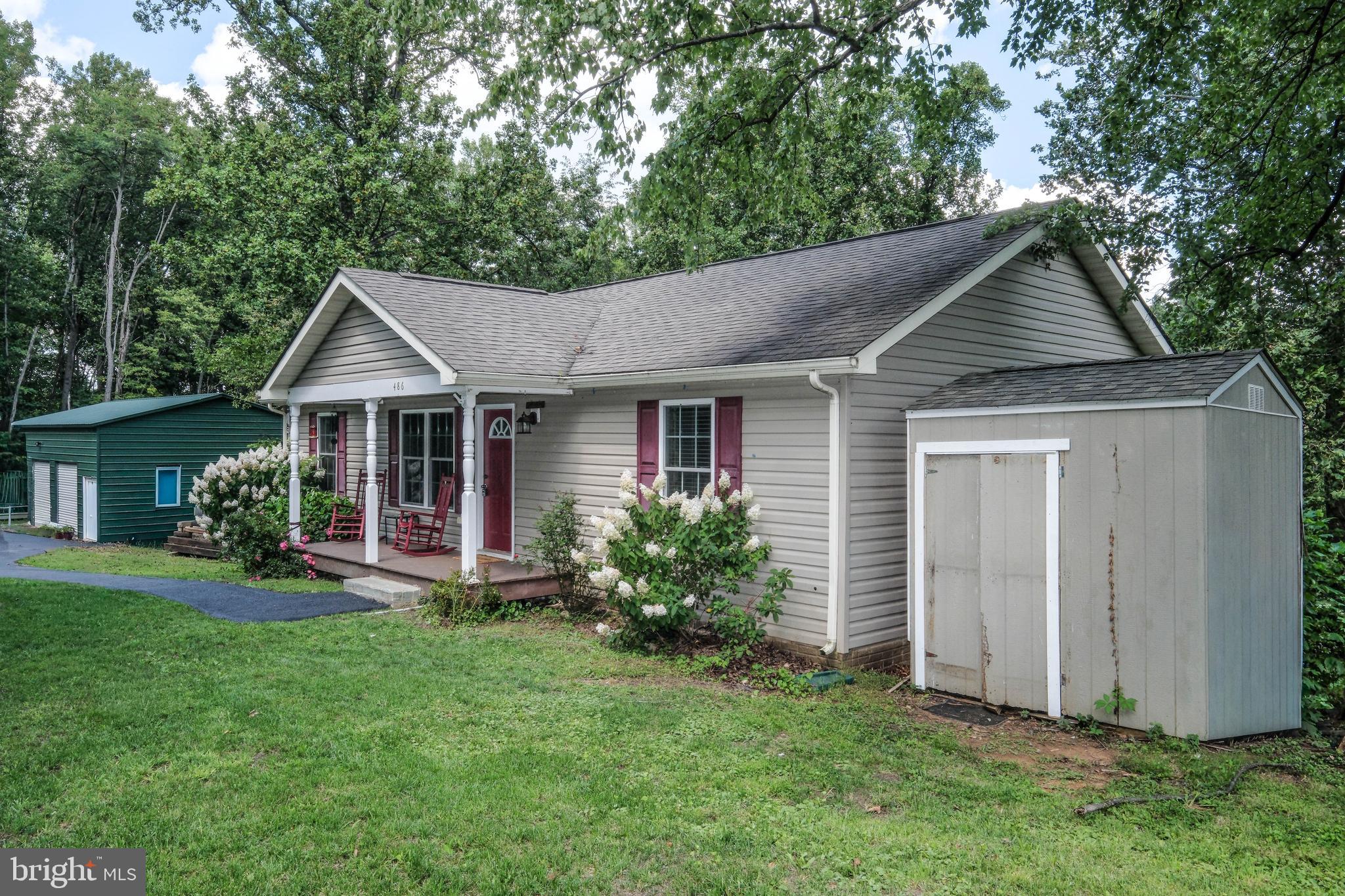 486 HIDDEN VIEW LANE