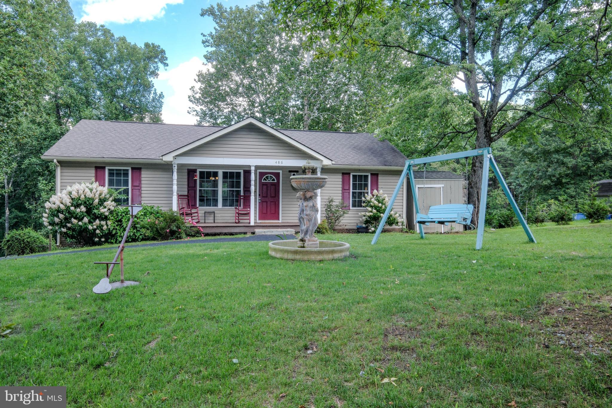 486 HIDDEN VIEW LANE