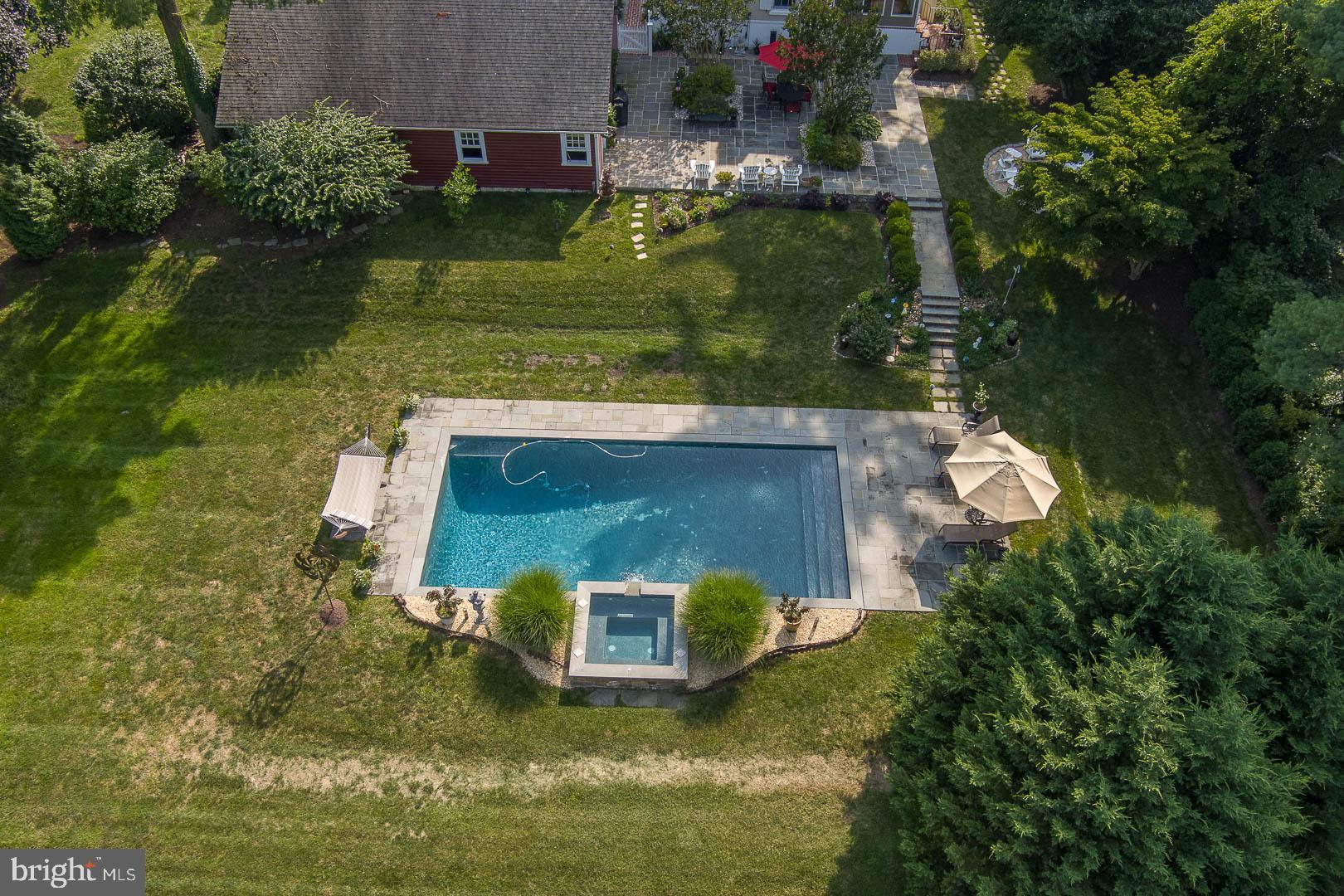 SOUTH WAYNE - Residential