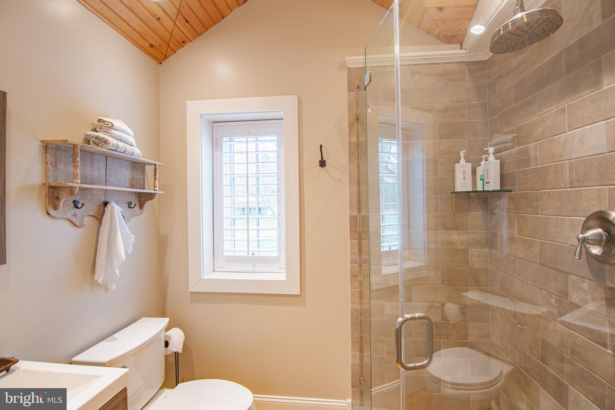 SOUTH WAYNE - Residential