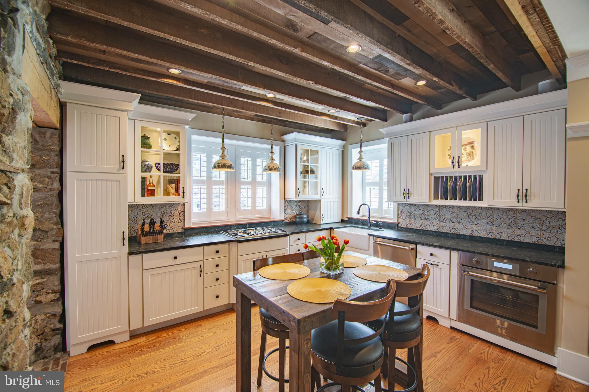 SOUTH WAYNE - Residential