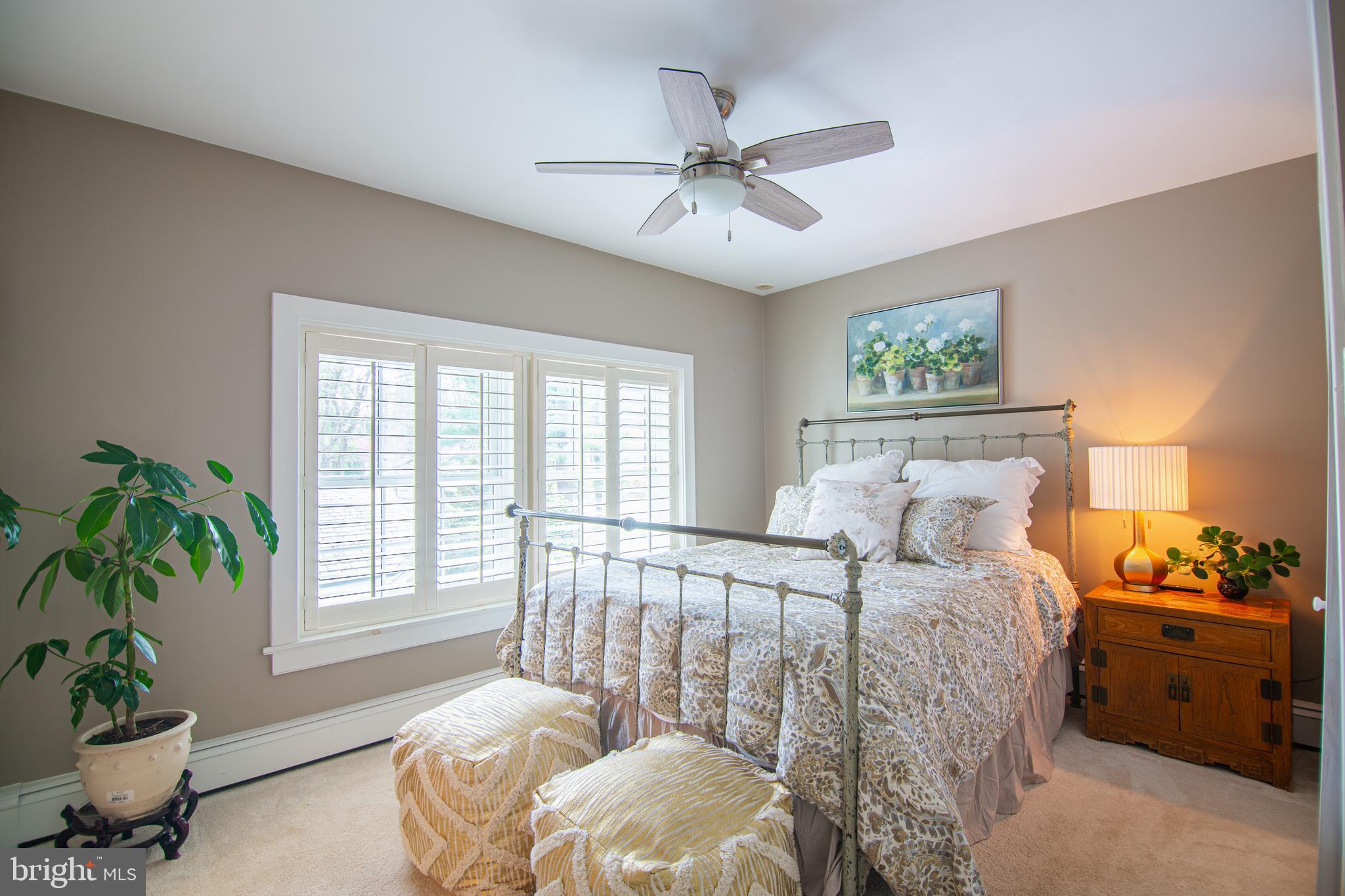 SOUTH WAYNE - Residential