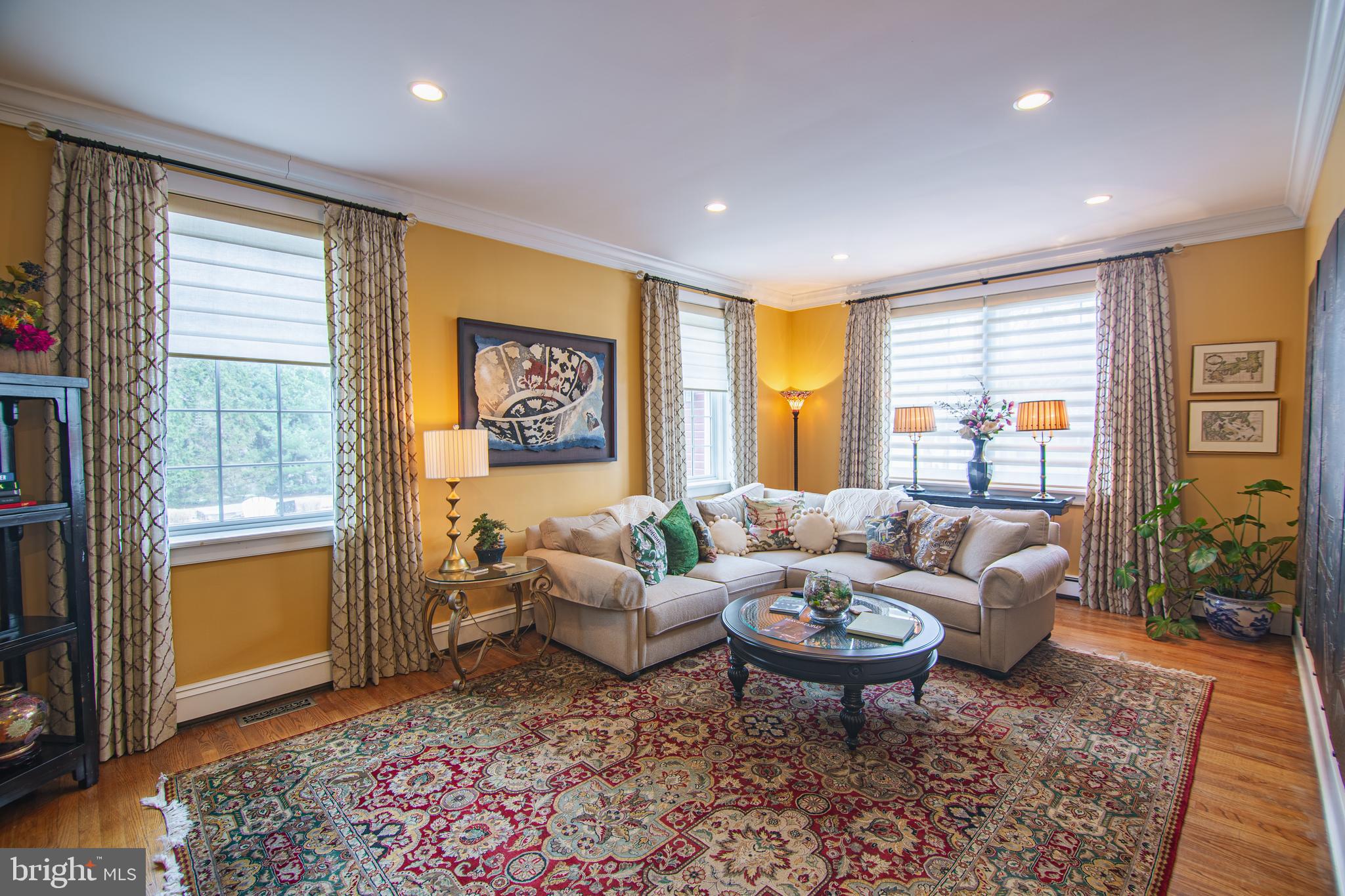 SOUTH WAYNE - Residential