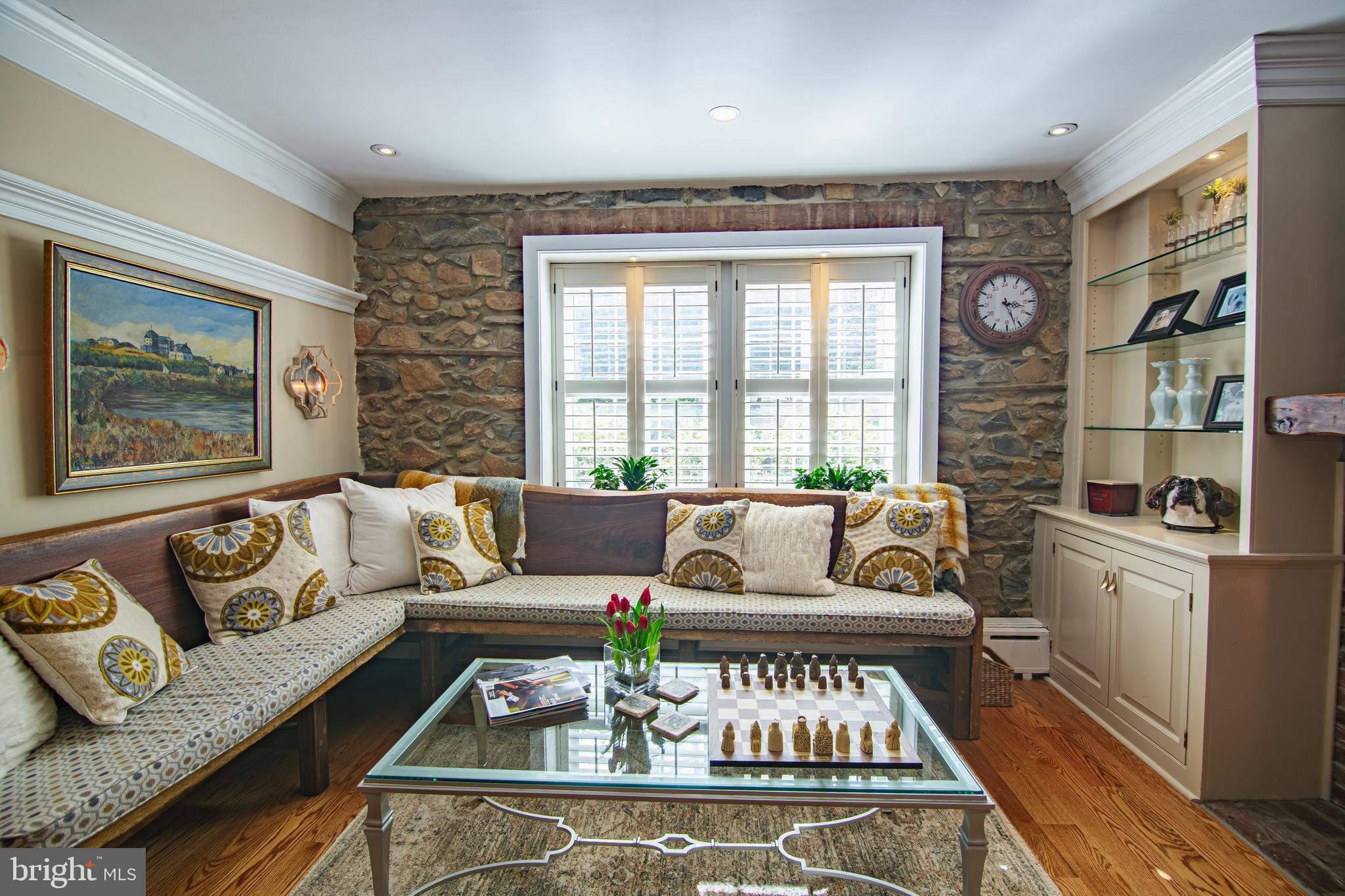 SOUTH WAYNE - Residential