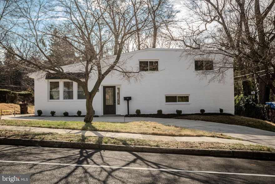 Come check out this fully renovated split level. Home has new roof, HVAC, and windows. The open floor plan provides plenty of space to entertain in both the living room and kitchen. The downstairs level can act as an additional living room, playroom, and any space that fits your family's needs. The u-shaped driveway provides ample parking, and the backyard is just waiting for the new owners finishing touch.  This home is priced to sell, so get your offer is as quickly.