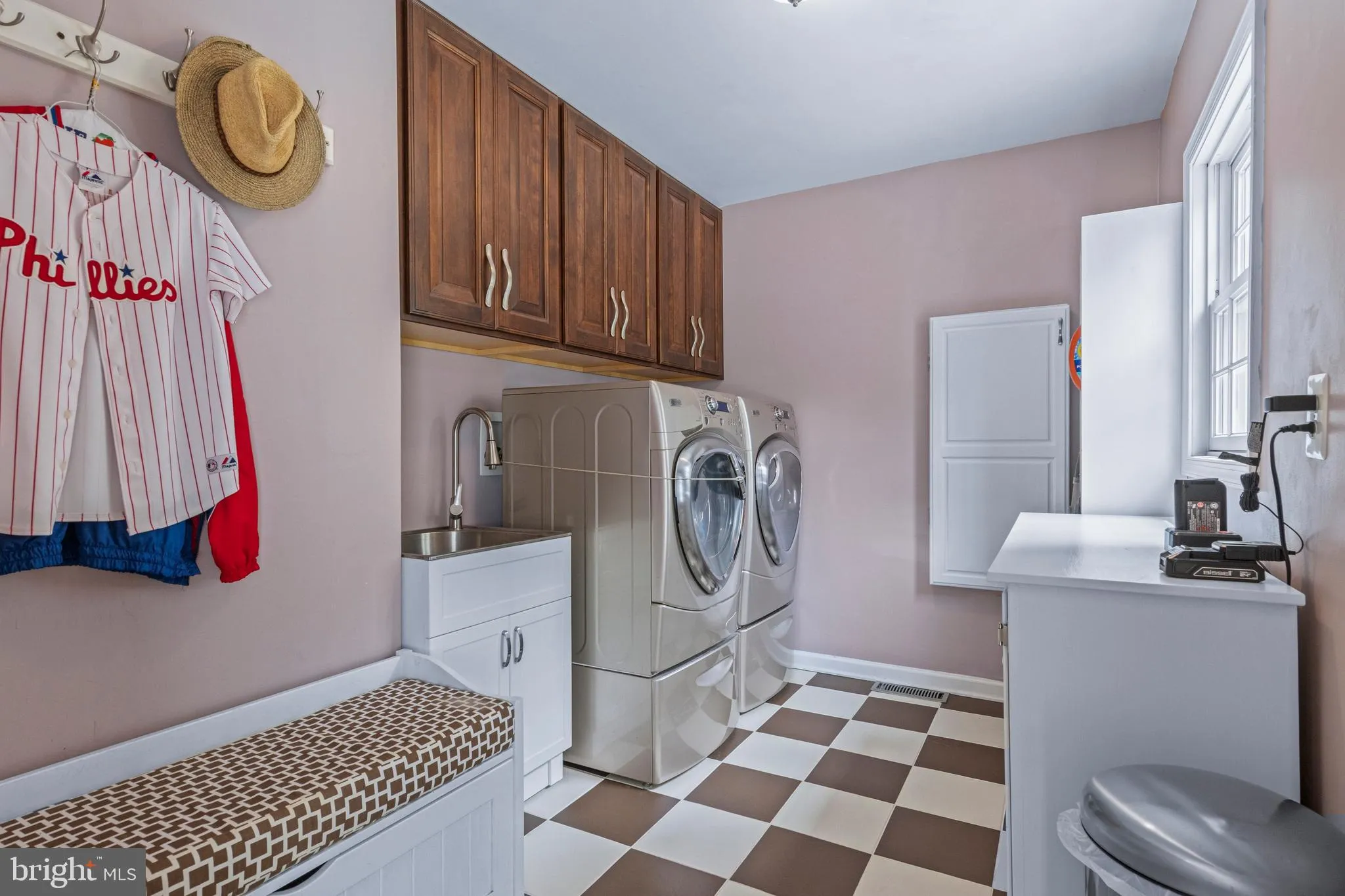 Newtown Square, Pennsylvania 19073, United States, 4 Bedrooms Bedrooms, ,4 BathroomsBathrooms,Residential,Coming Soon,170154