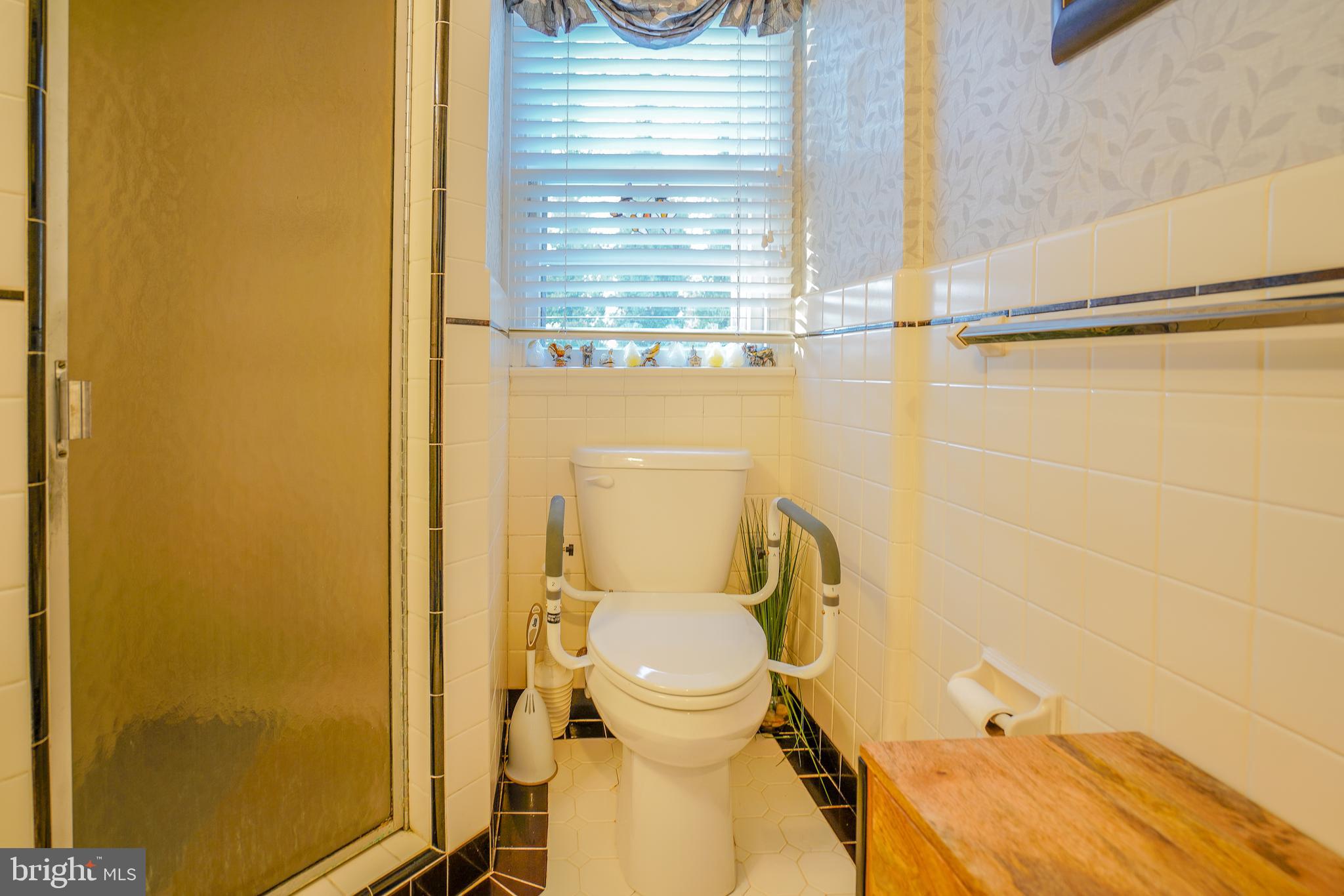 BARCLAY HILLS - Residential