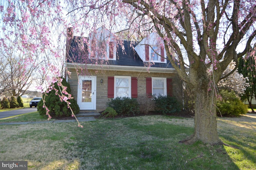 Photo of 2155 Fruitville Pike, Lancaster, PA 17601 (MLS # PALA2049132)