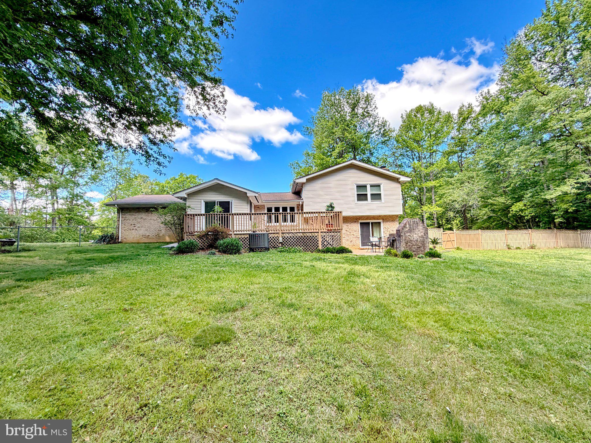 BRIAR RIDGE - Residential
