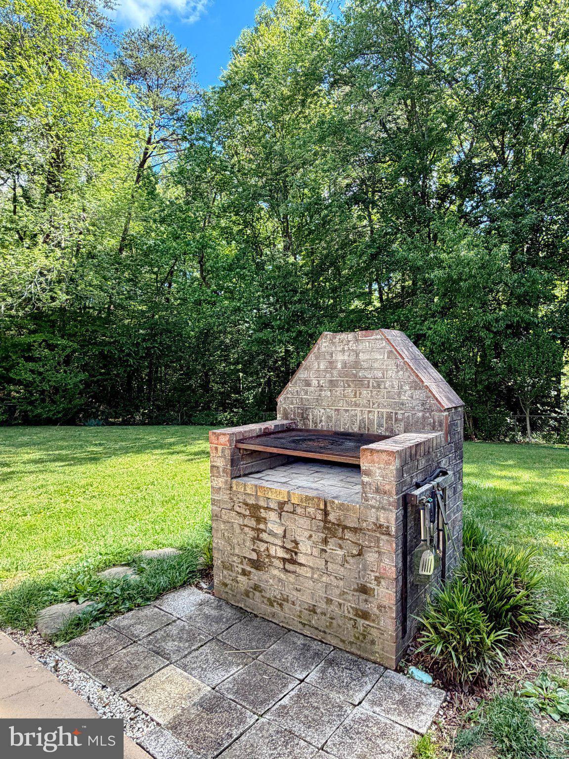 BRIAR RIDGE - Residential