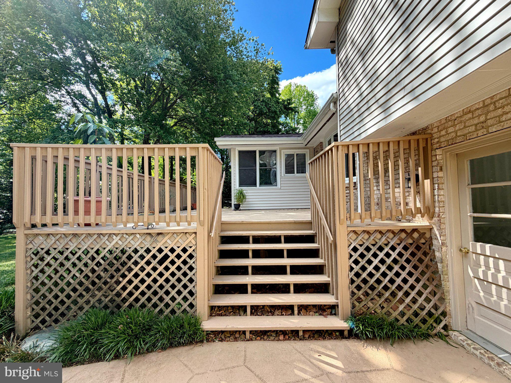 BRIAR RIDGE - Residential