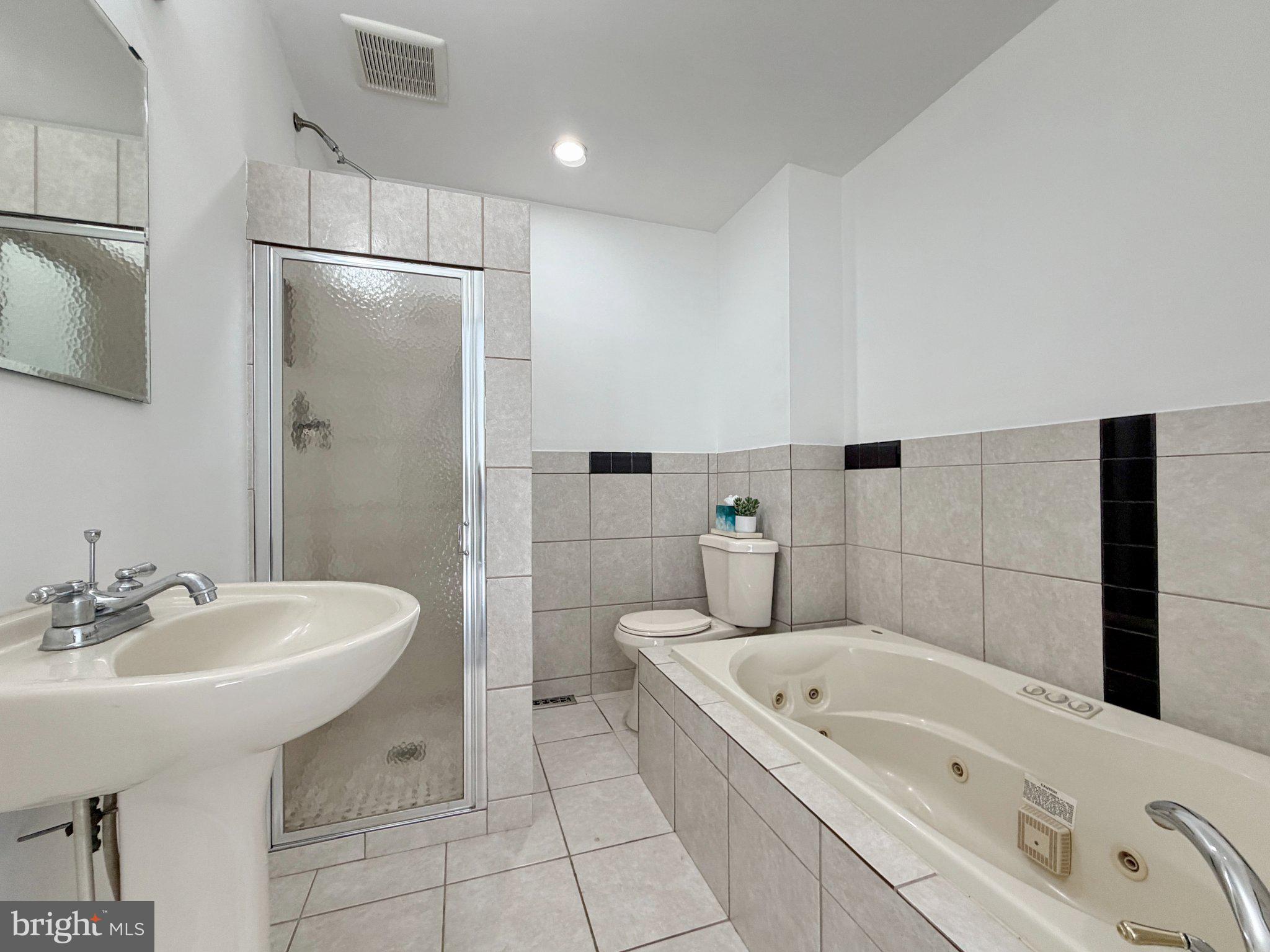 BRIAR RIDGE - Residential