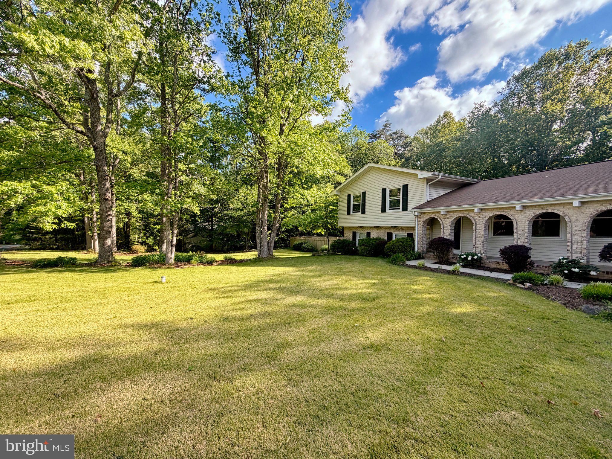 BRIAR RIDGE - Residential
