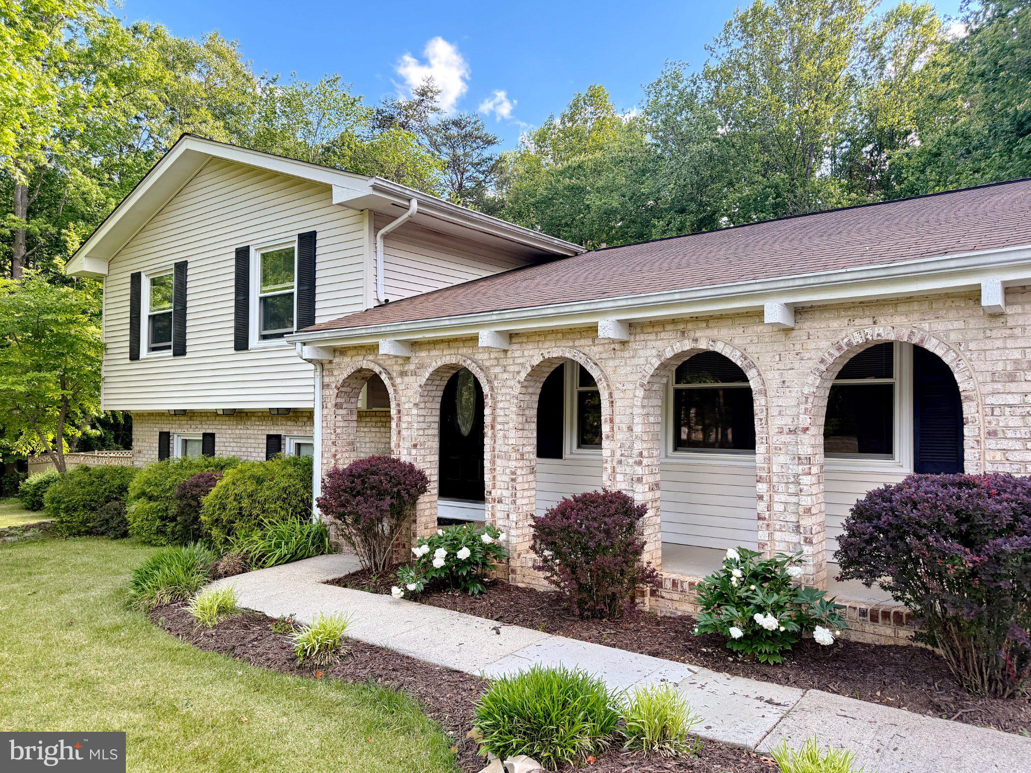 BRIAR RIDGE - Residential