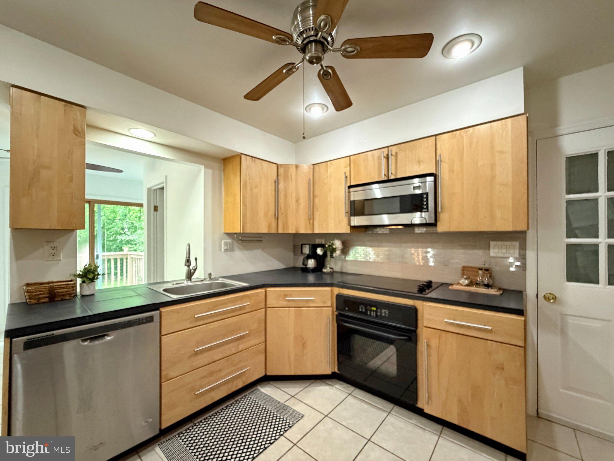 BRIAR RIDGE - Residential