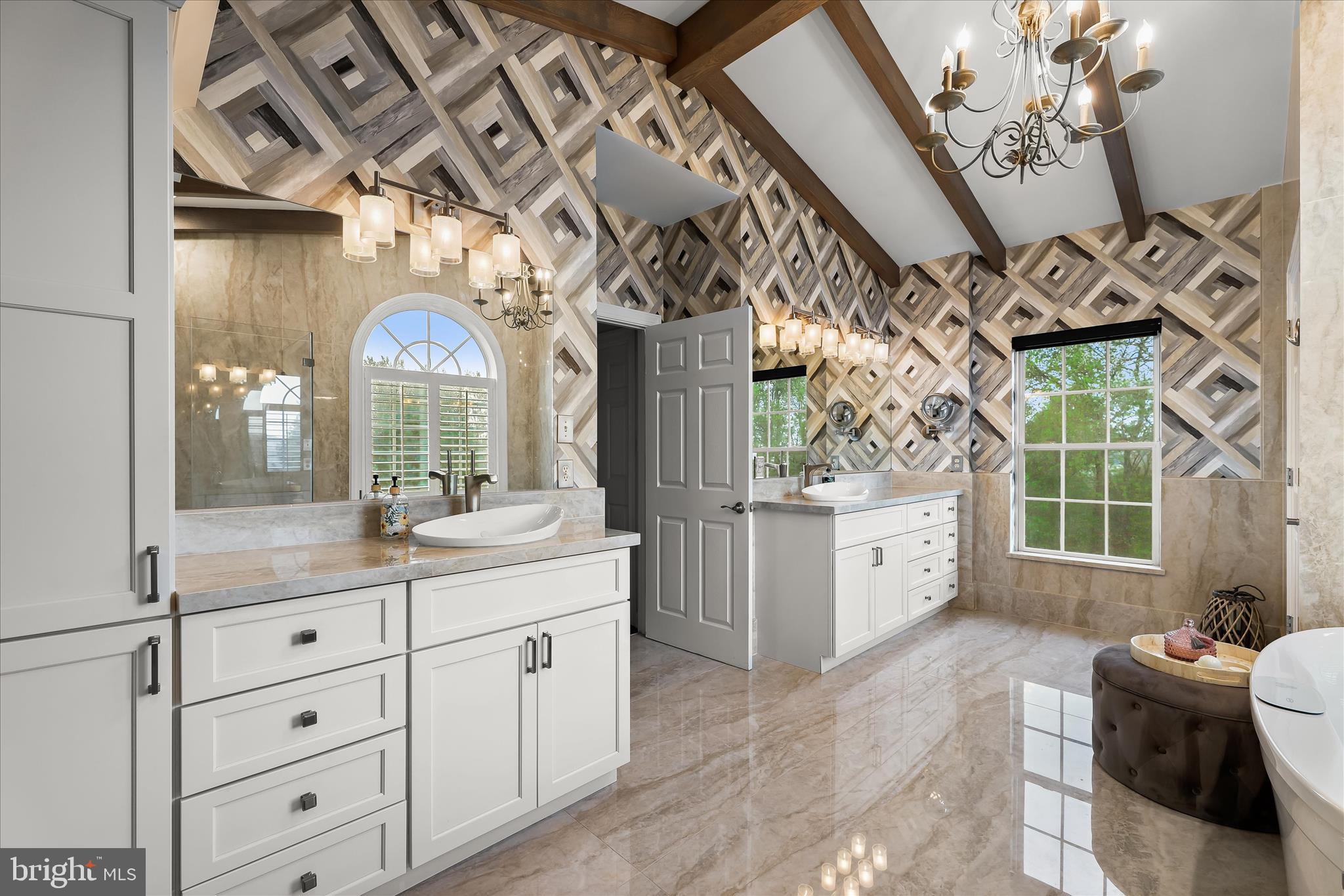 FREEDOM HILLS FARM - Residential