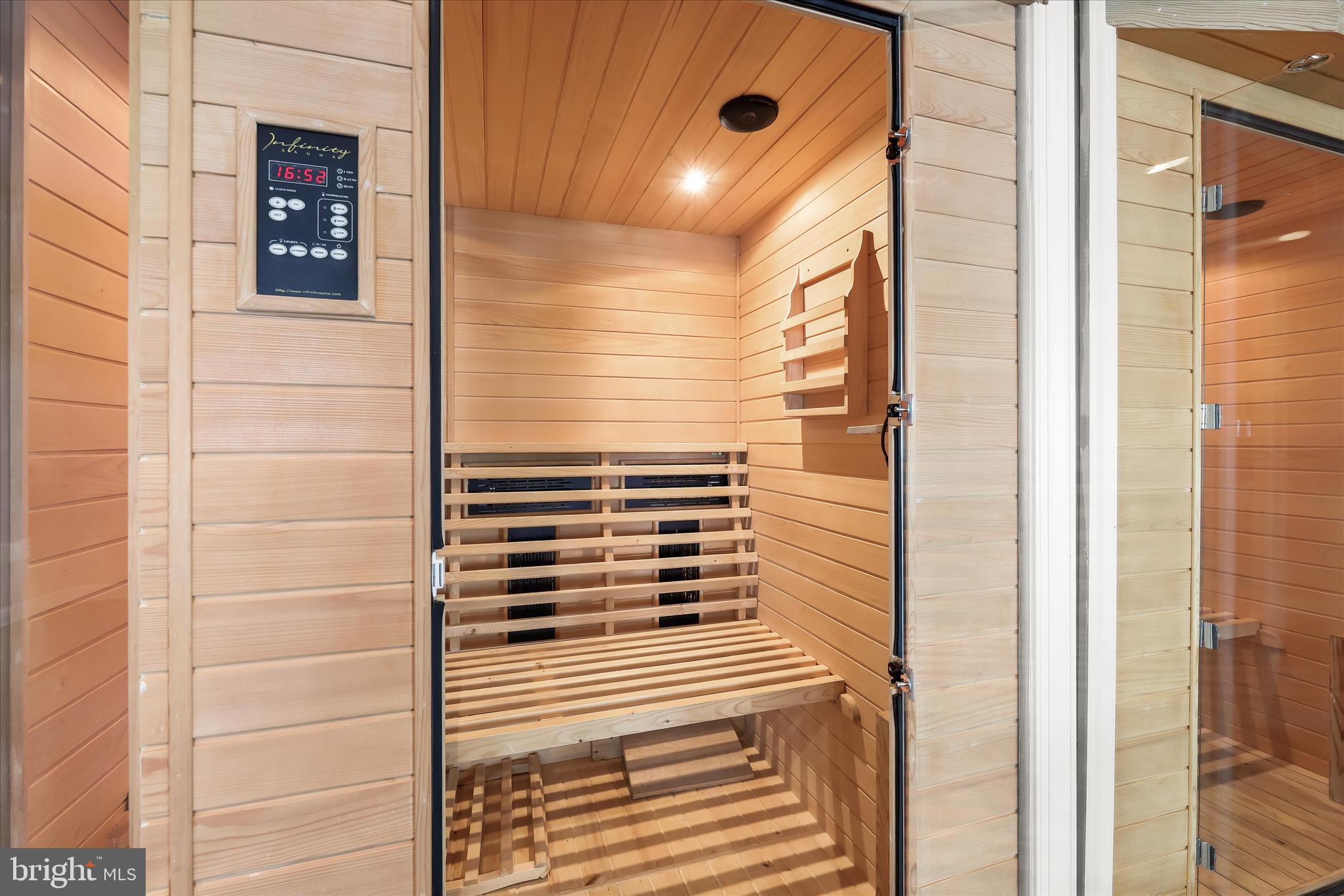 FREEDOM HILLS FARM - Residential